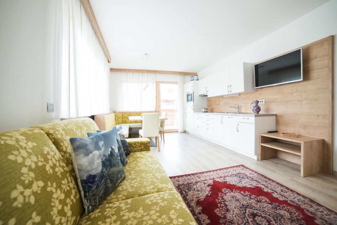 Residence Ravisa Dolomites Selva di Val Gardena Extérieur photo
